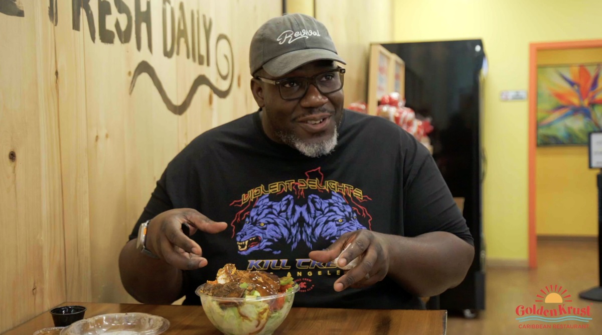 Customers Get Goosebumps Over Jerk Chicken Salad